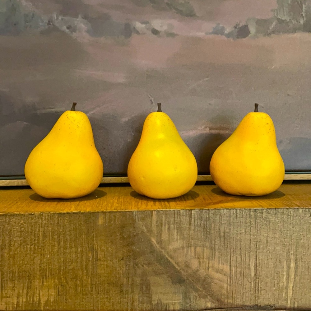 Decorative pears 🍐